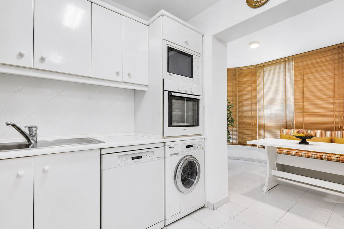 Appartement te koop in Marbella | 3 slaapkamers H5421922