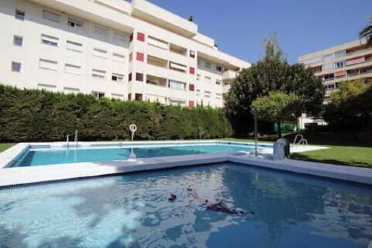 Appartement te koop in Marbella | 4 slaapkamers H5422309