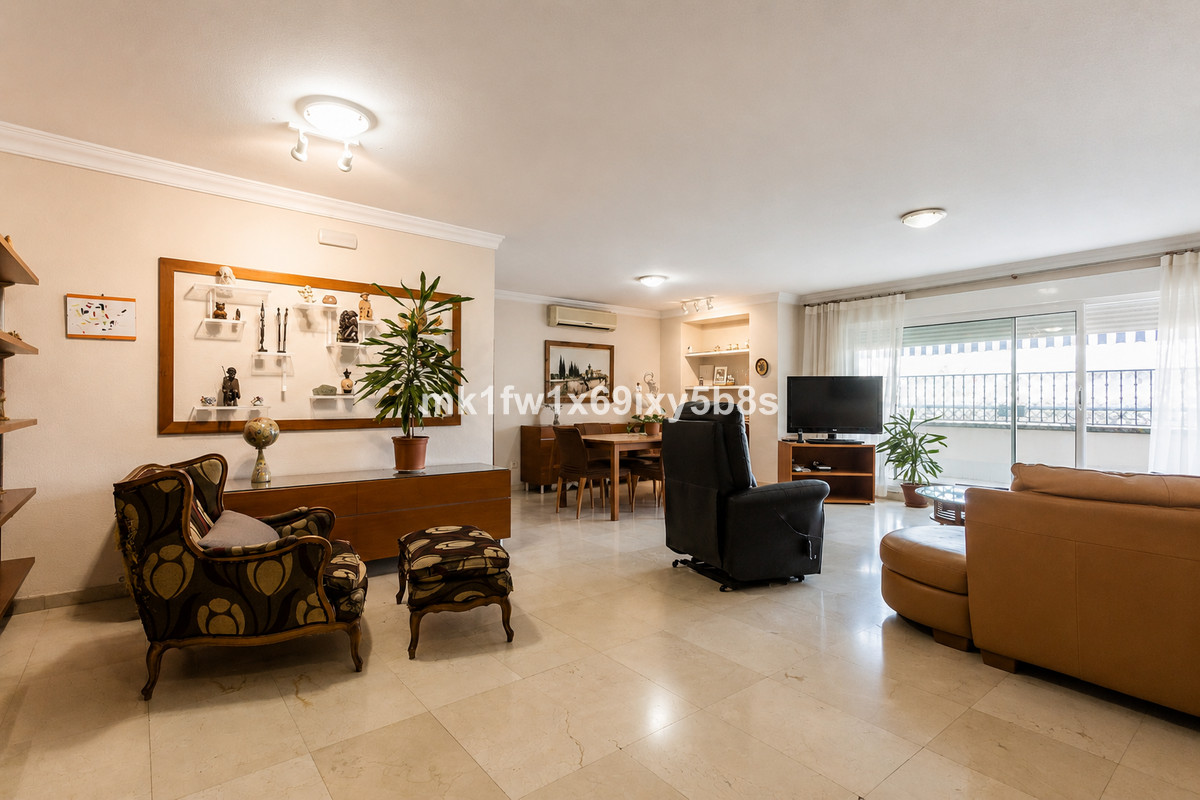 Appartement te koop in Marbella | 4 slaapkamers H5422747