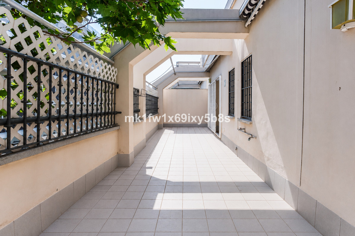 Appartement te koop in Marbella | 4 slaapkamers H5422747