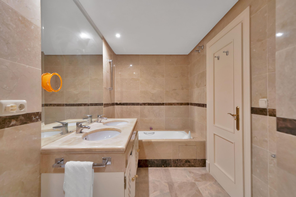 Property main view 30