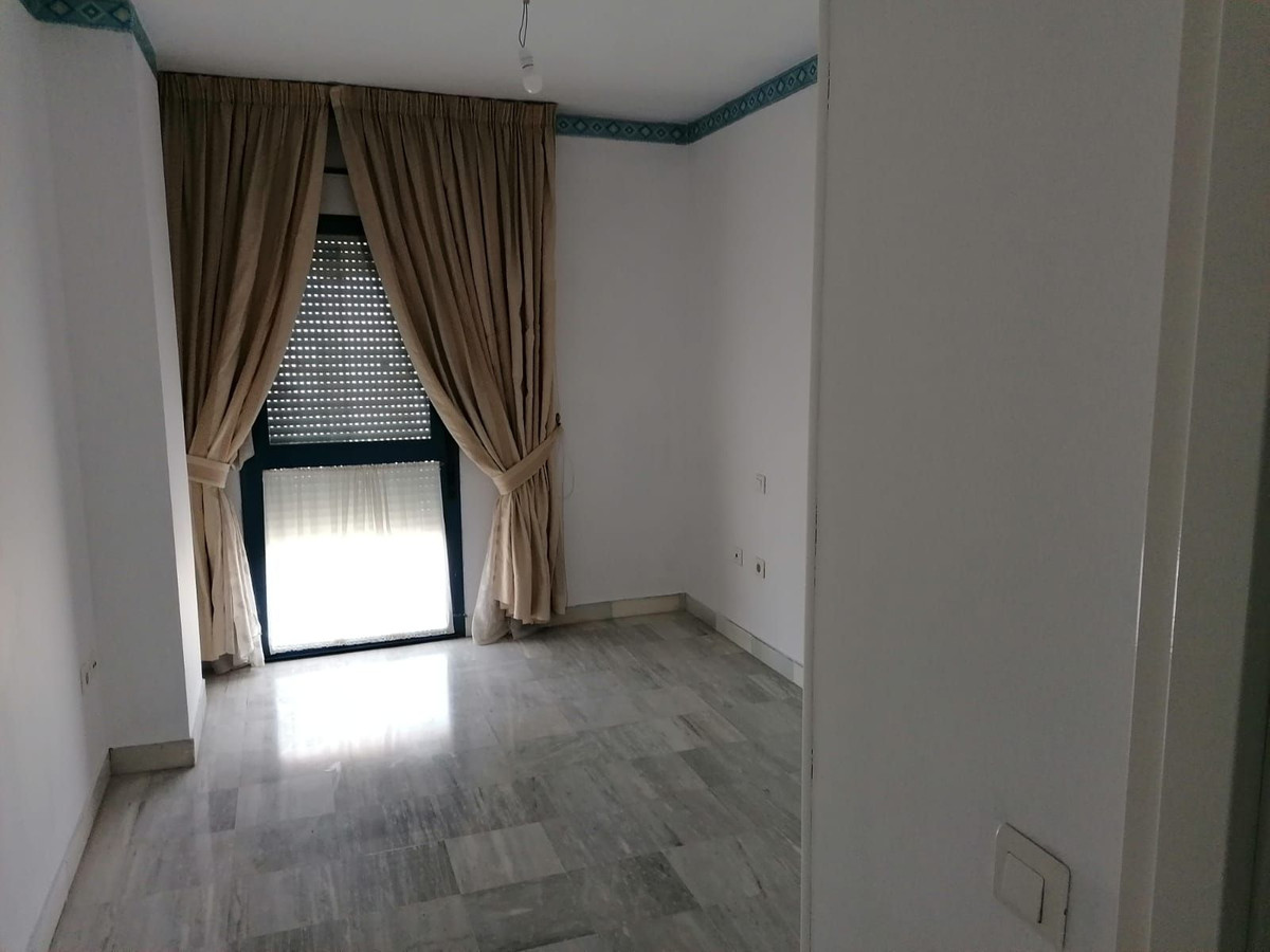 Appartement te koop in Marbella | 3 slaapkamers H5423986