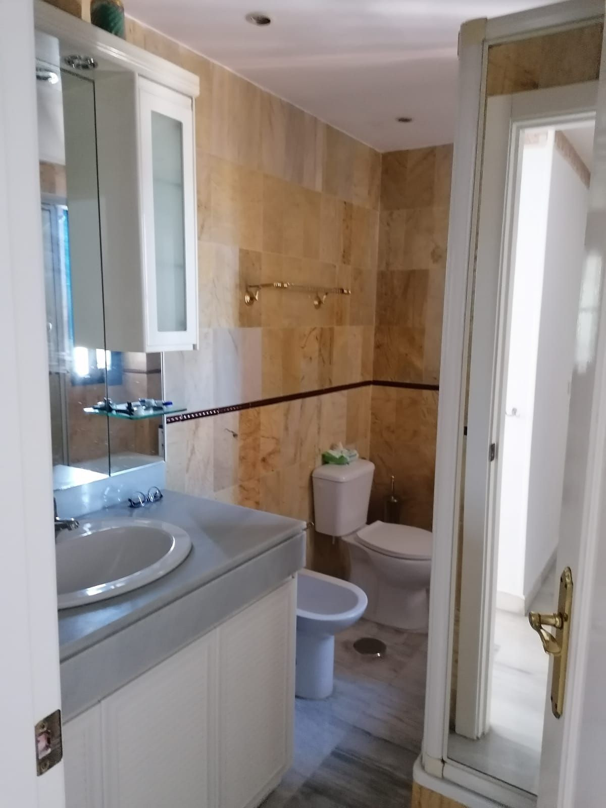 Appartement te koop in Marbella | 3 slaapkamers H5423986