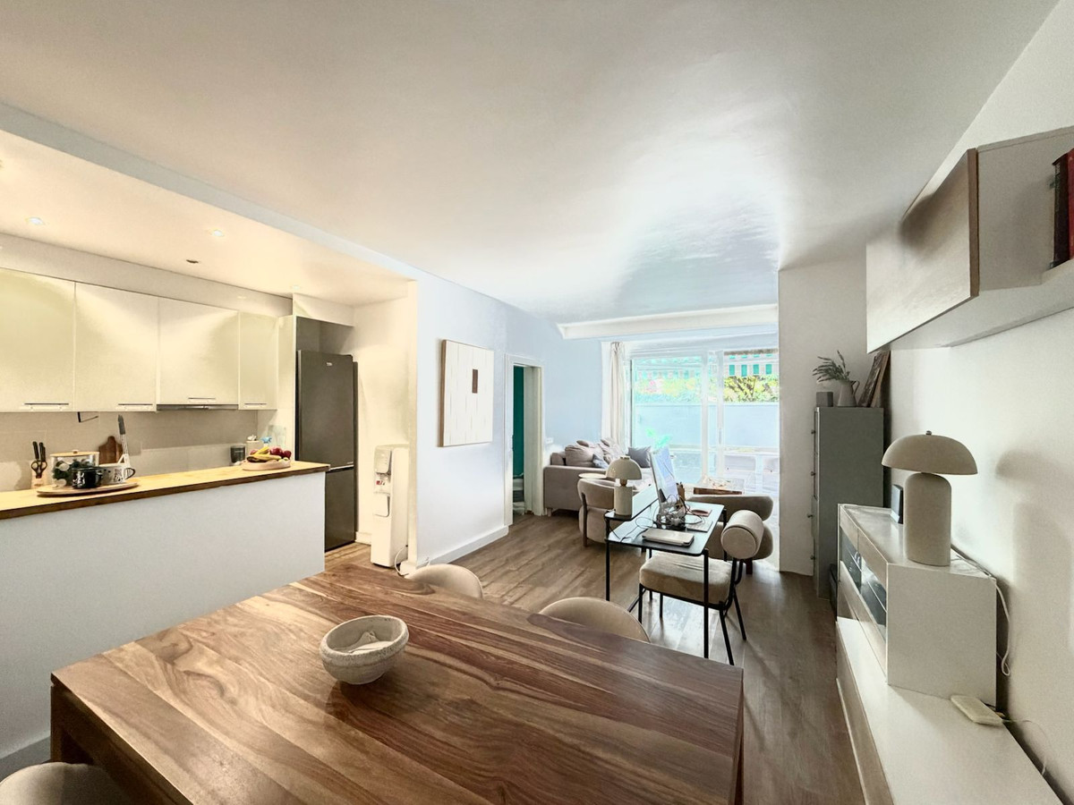 Appartement te koop in Marbella | 2 slaapkamers H5424295