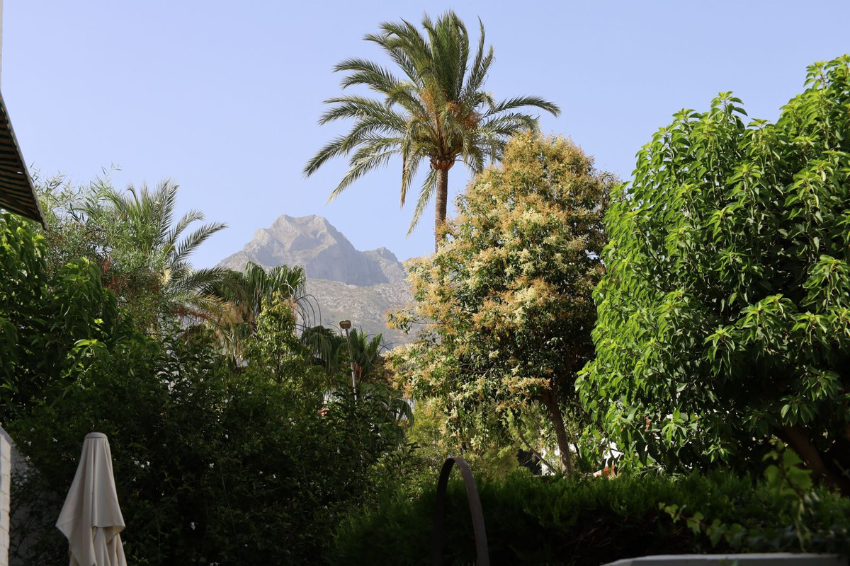 Appartement te koop in Marbella | 2 slaapkamers H5424295