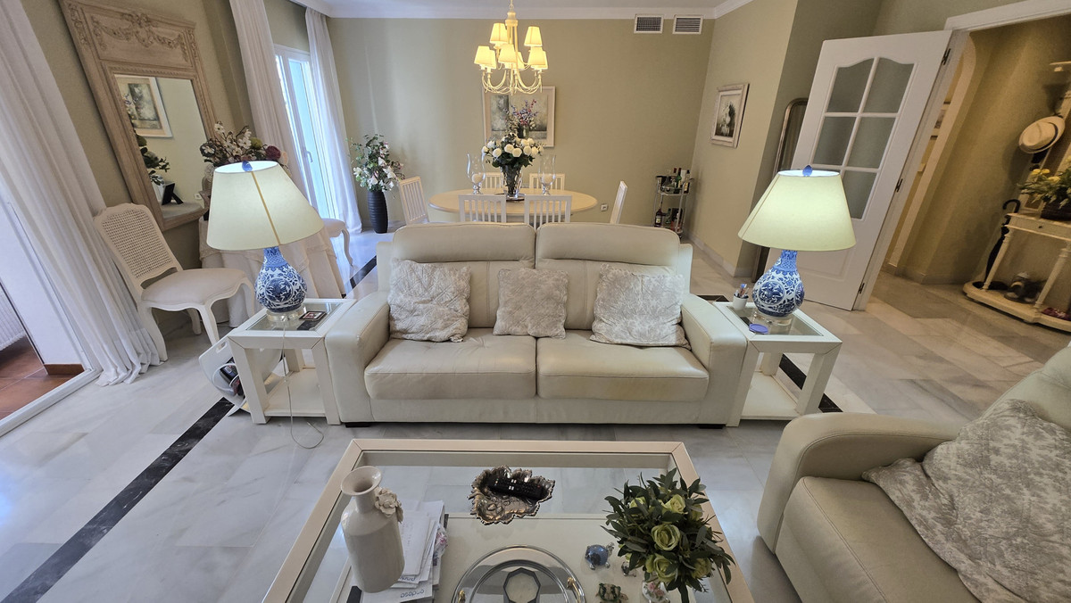 Percelen te koop in Marbella | 2 slaapkamers H5426344