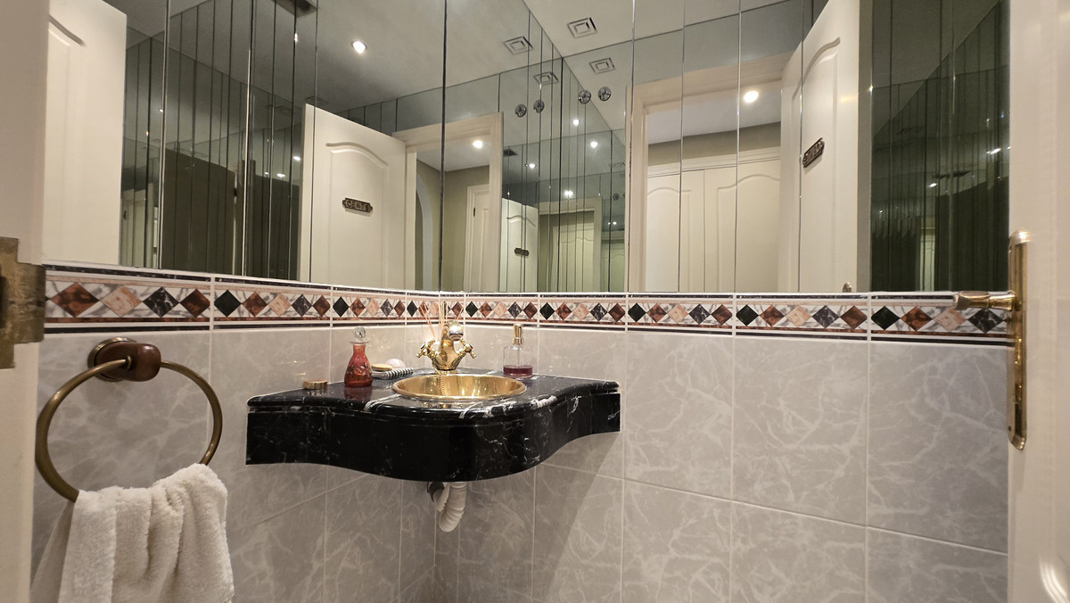 Percelen te koop in Marbella | 2 slaapkamers H5426344