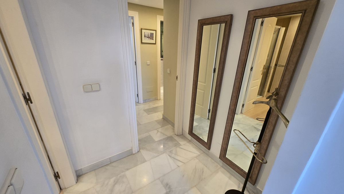 Percelen te koop in Marbella | 2 slaapkamers H5426344