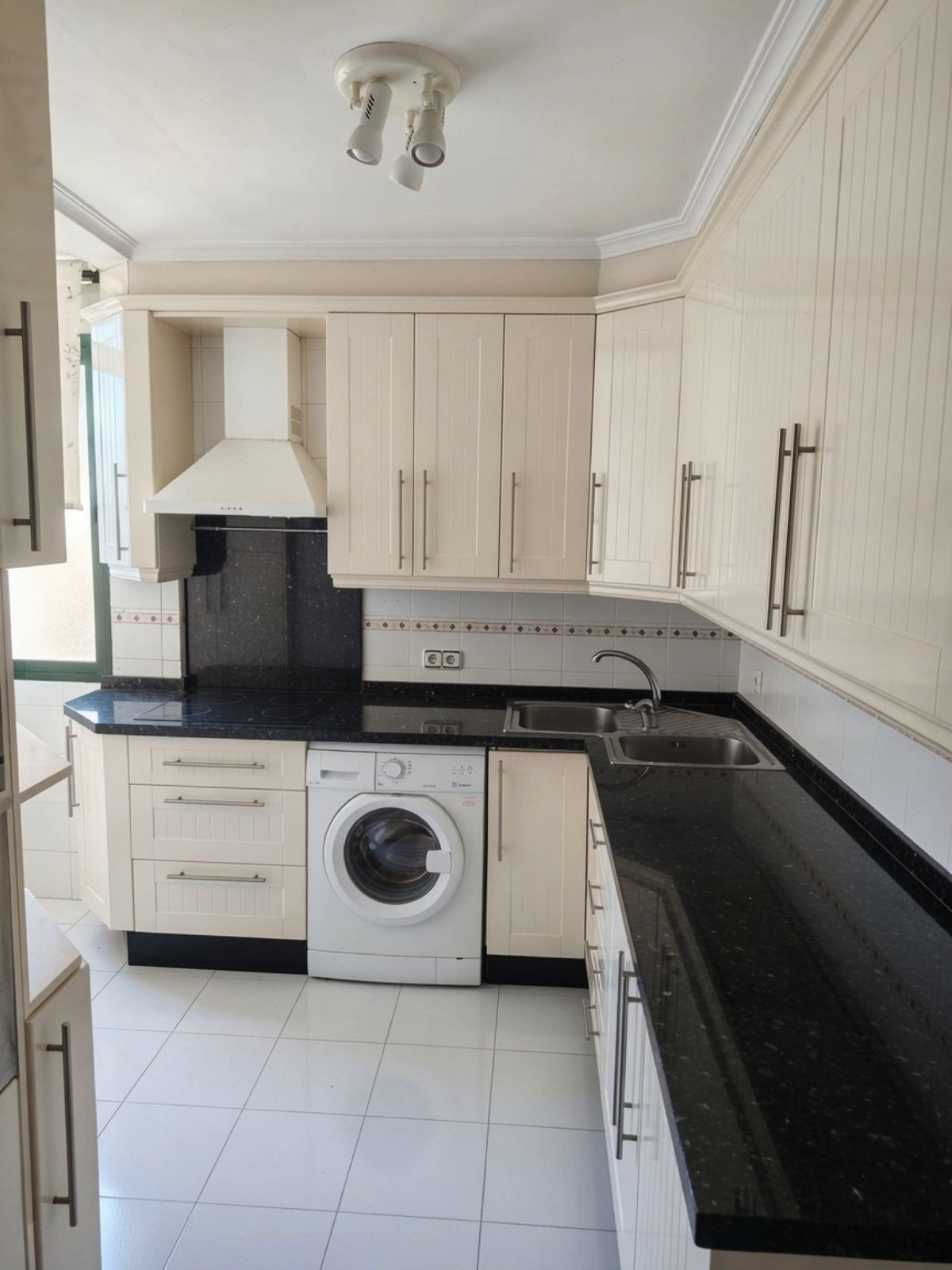 Appartement te koop in Marbella | 3 slaapkamers H5427697