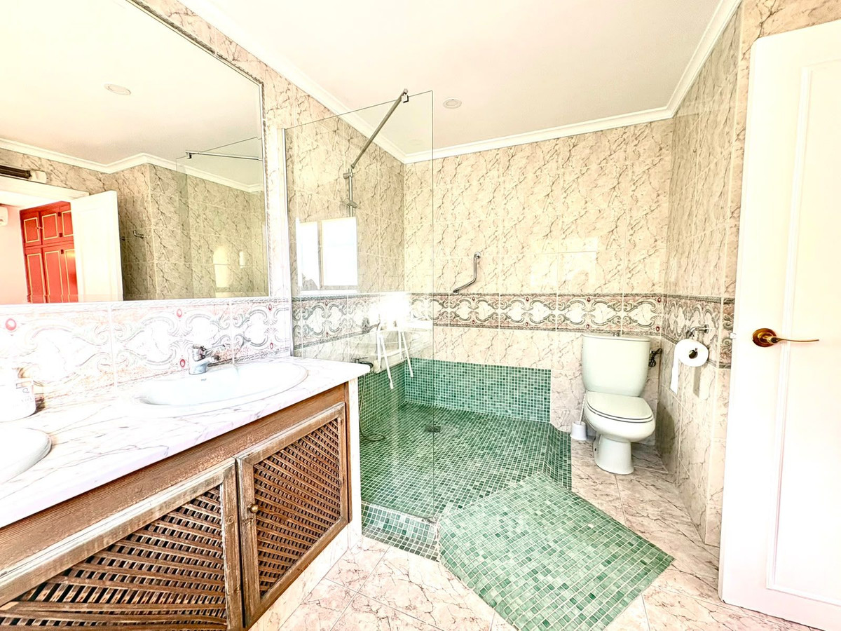 Appartement te koop in Marbella | 3 slaapkamers H5429359