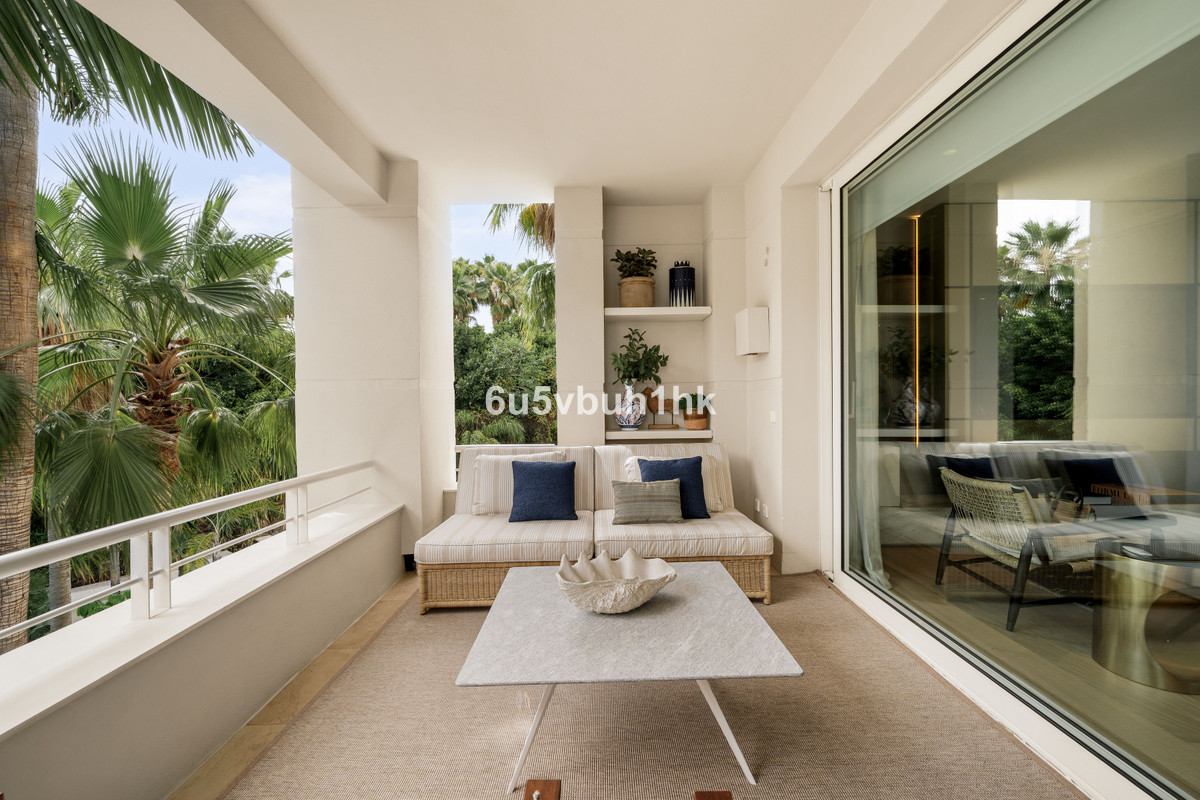 Huis te koop in Marbella | 3 slaapkamers H5430985
