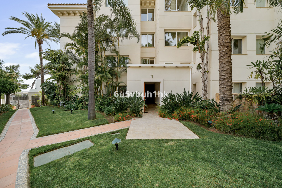 Huis te koop in Marbella | 3 slaapkamers H5430985