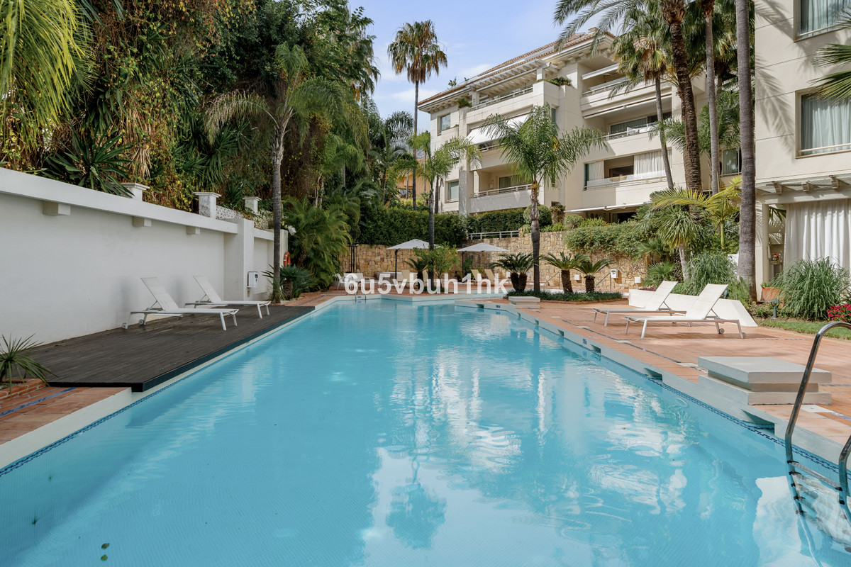 Huis te koop in Marbella | 3 slaapkamers H5430985