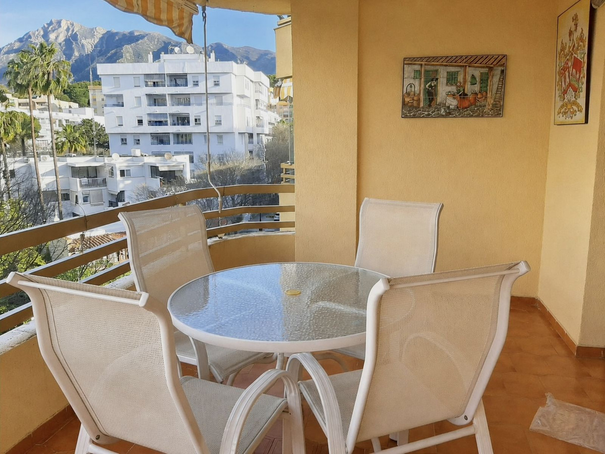 Appartement te koop in Marbella | 2 slaapkamers H5431231