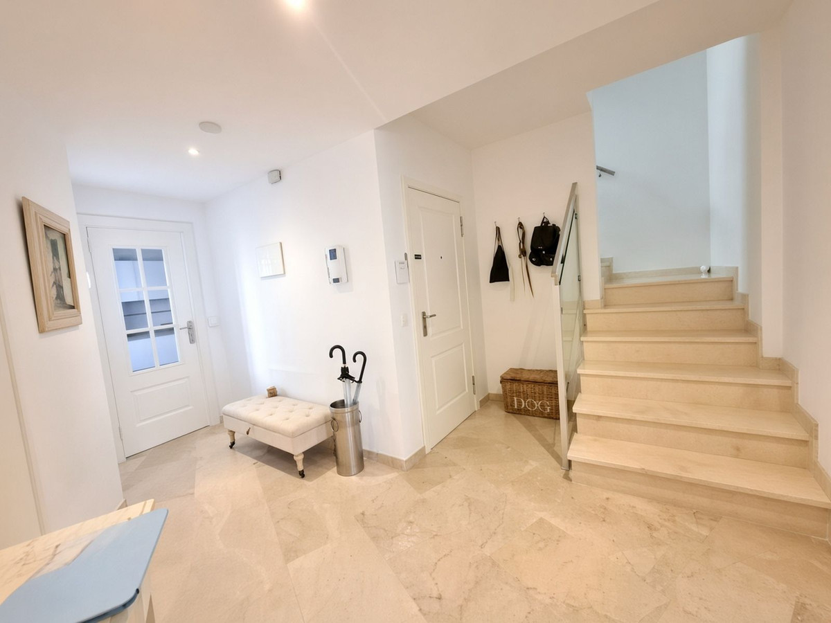 Appartement te koop in Marbella | 3 slaapkamers H5432011