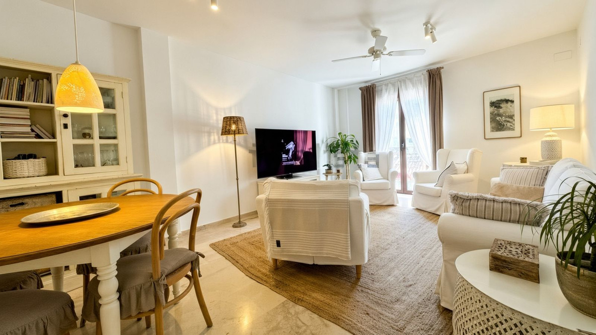 Appartement te koop in Marbella | 3 slaapkamers H5432011
