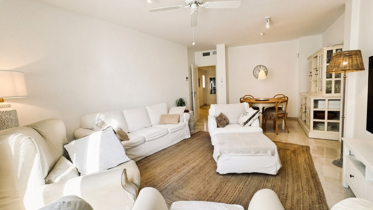 Appartement te koop in Marbella | 3 slaapkamers H5432011