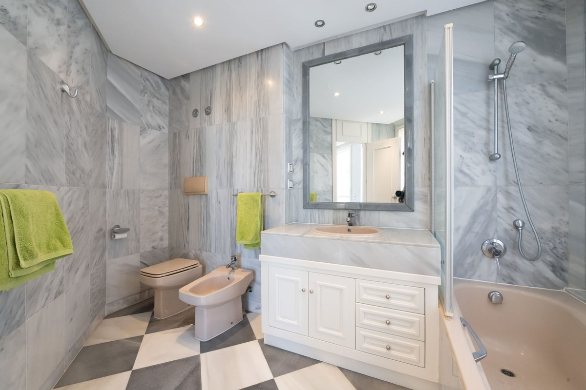 Percelen te koop in Marbella | 3 slaapkamers H5433580