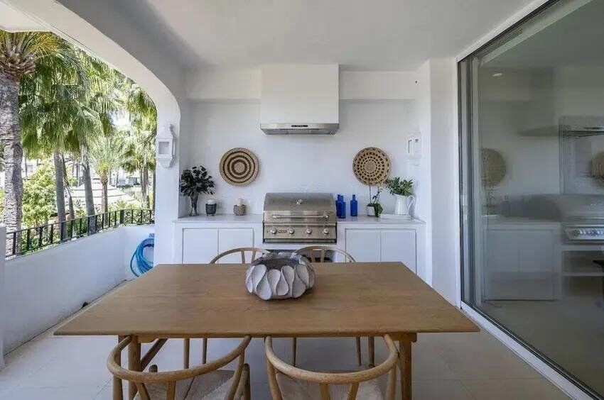 Penthouse te koop in Marbella | 3 slaapkamers H5434243