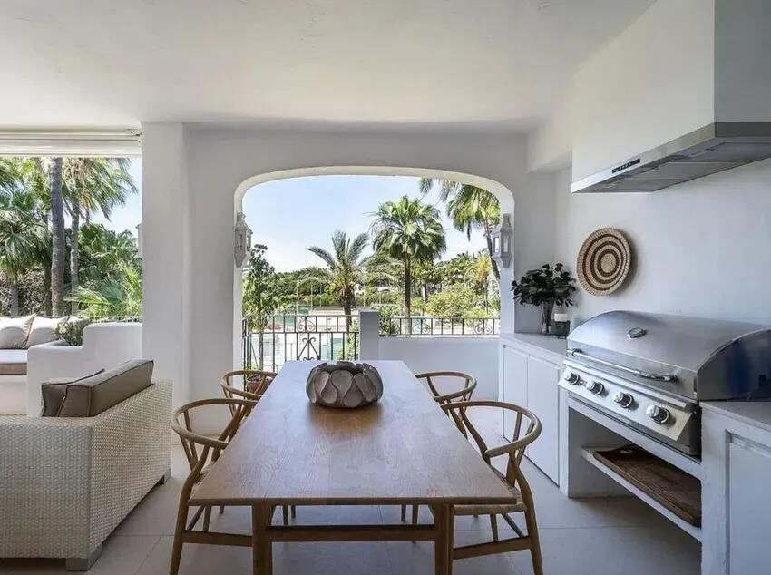 Penthouse te koop in Marbella | 3 slaapkamers H5434243