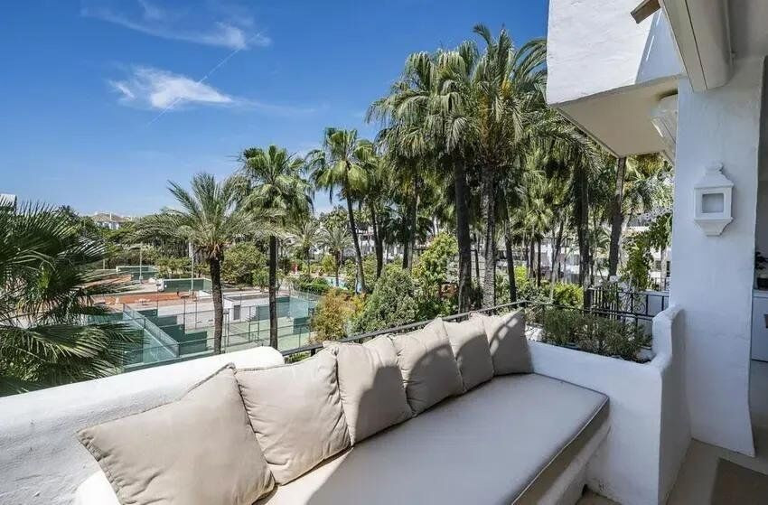 Penthouse te koop in Marbella | 3 slaapkamers H5434243
