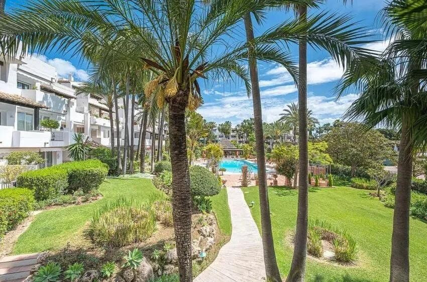 Penthouse te koop in Marbella | 3 slaapkamers H5434243