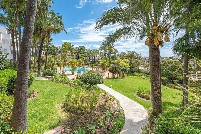 Penthouse te koop in Marbella | 3 slaapkamers H5434243