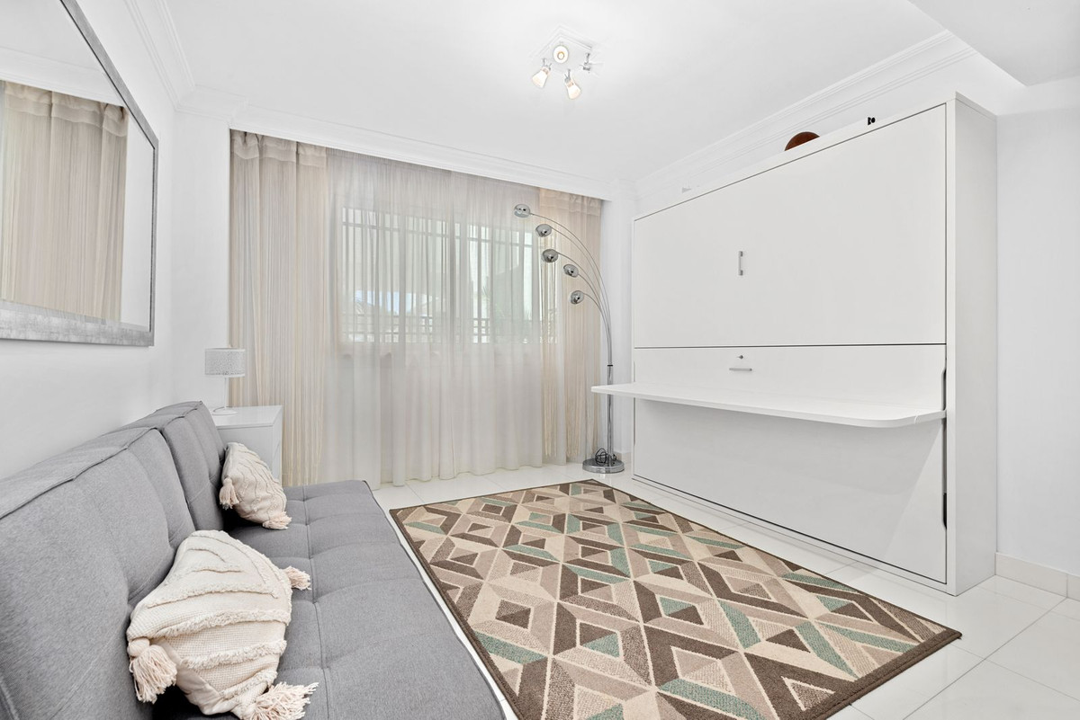 Appartement te koop in Marbella | 4 slaapkamers H5435026