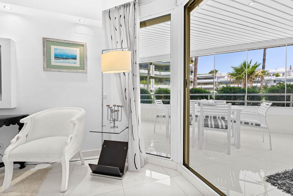 Appartement te koop in Marbella | 4 slaapkamers H5435026