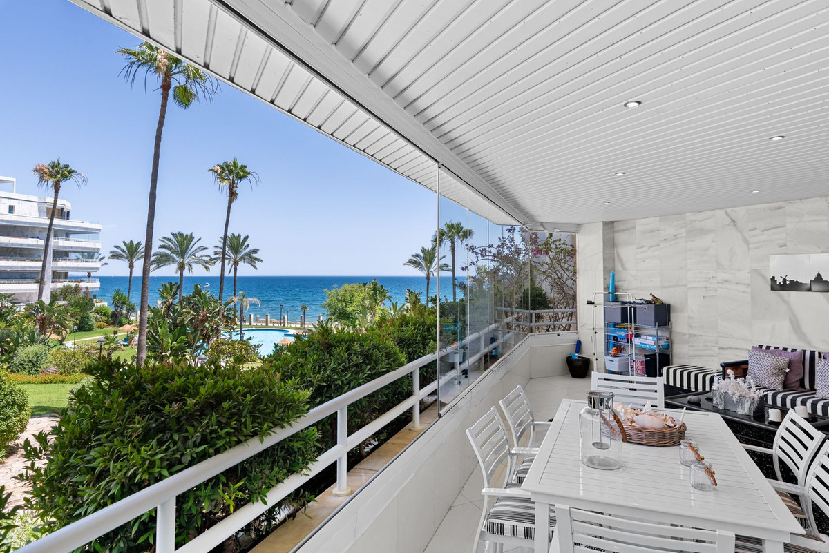 Appartement te koop in Marbella | 4 slaapkamers H5435026