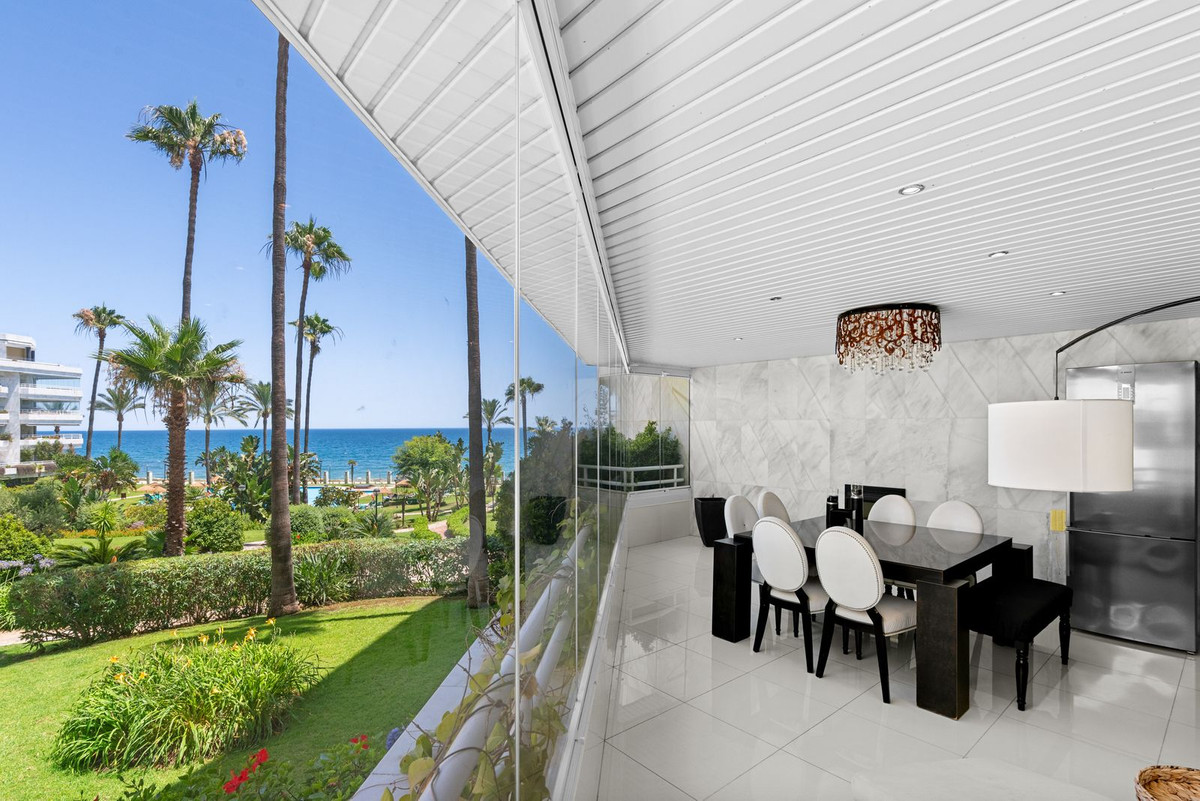 Appartement te koop in Marbella | 4 slaapkamers H5435026