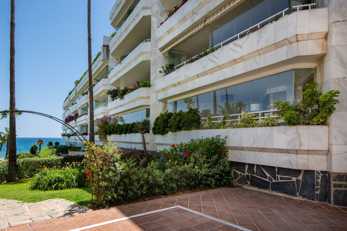 Appartement te koop in Marbella | 4 slaapkamers H5435026