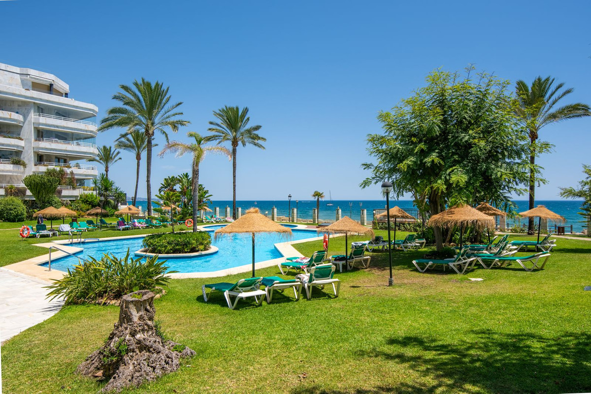 Appartement te koop in Marbella | 4 slaapkamers H5435026
