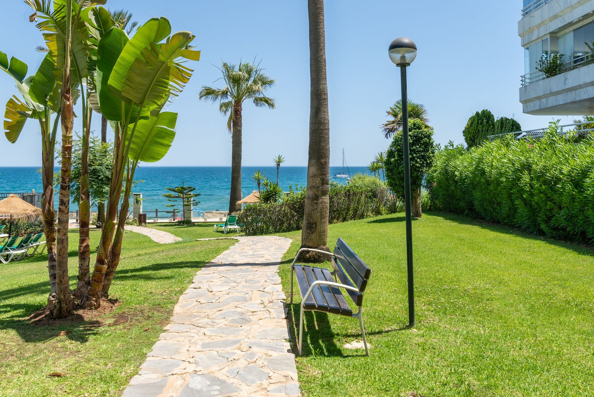 Appartement te koop in Marbella | 4 slaapkamers H5435026