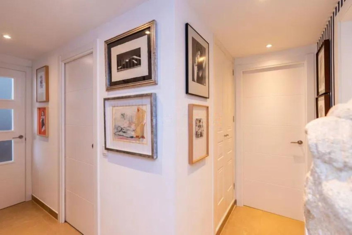 Appartement te koop in Marbella | 3 slaapkamers H5436109