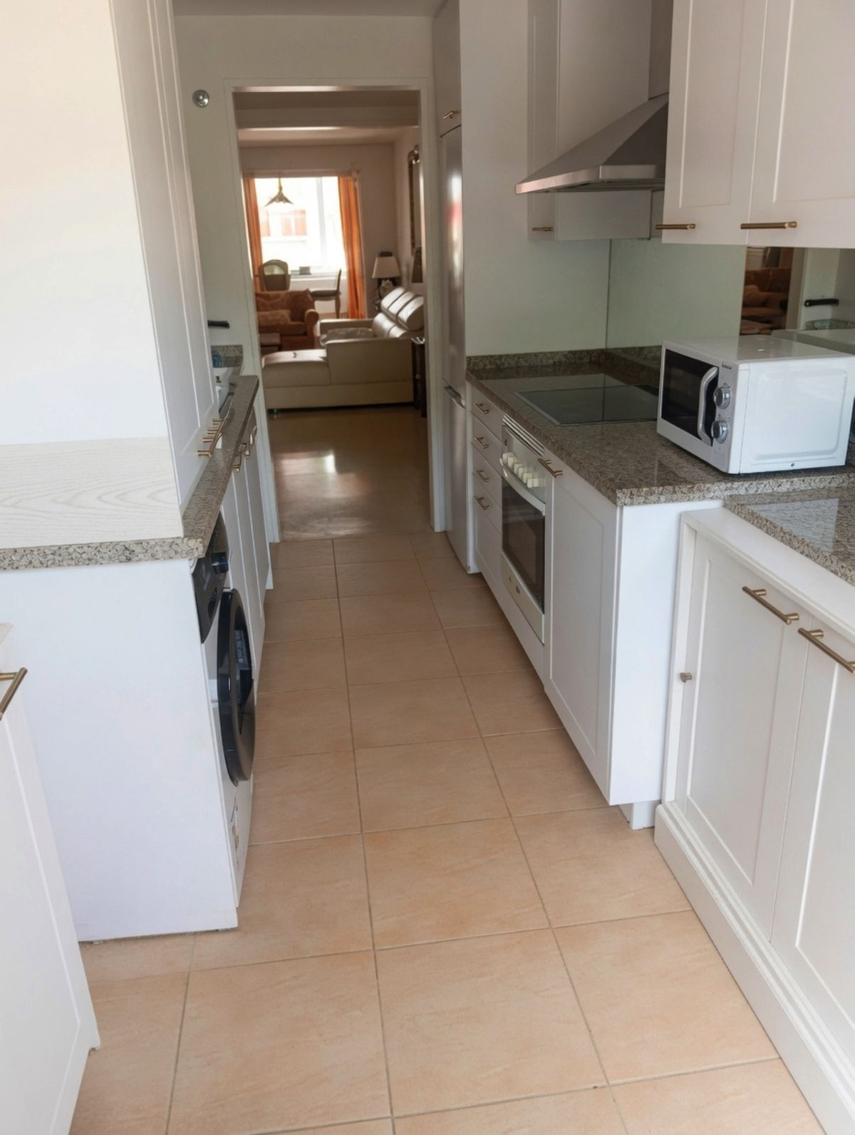 Appartement te koop in Marbella | 2 slaapkamers H5445076
