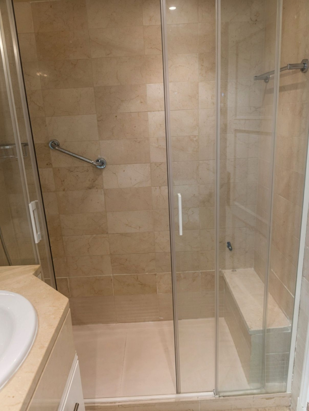 Appartement te koop in Marbella | 2 slaapkamers H5445076