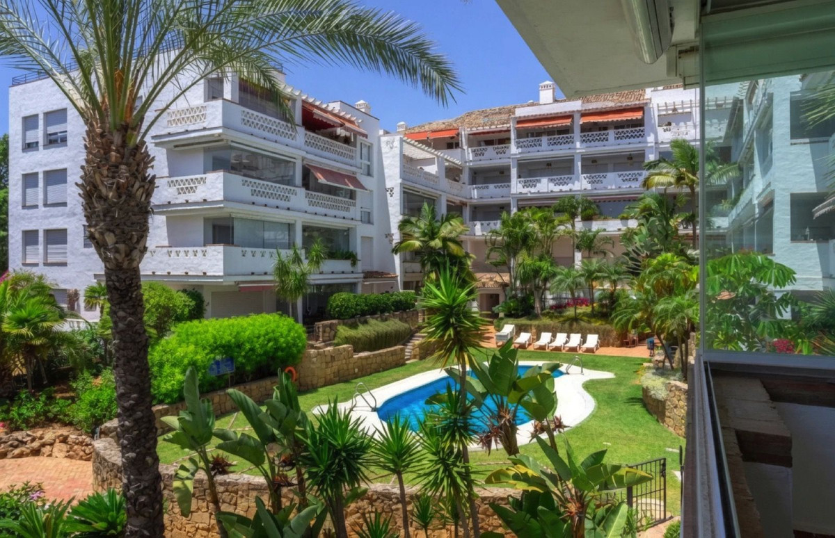 Appartement te koop in Marbella | 2 slaapkamers H5445076