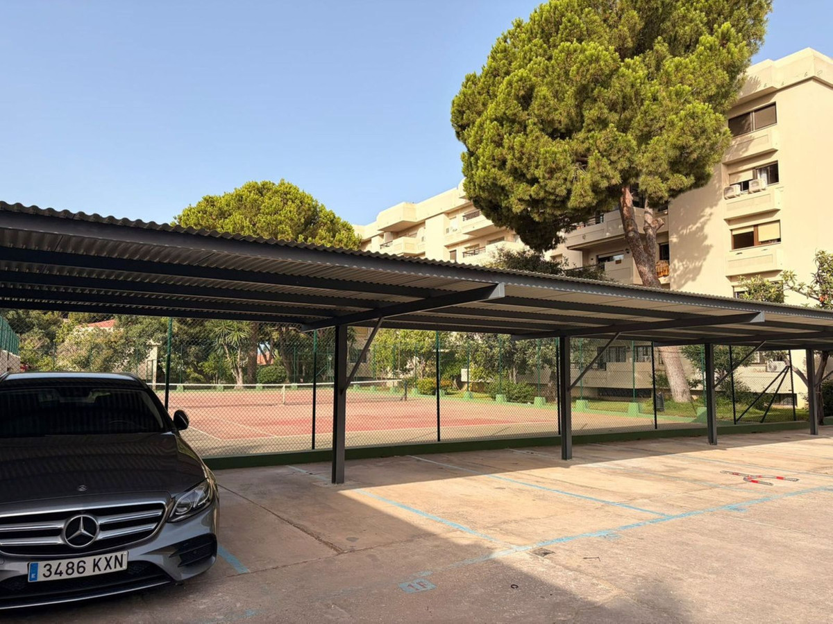 Appartement te koop in Marbella | 2 slaapkamers H5445097