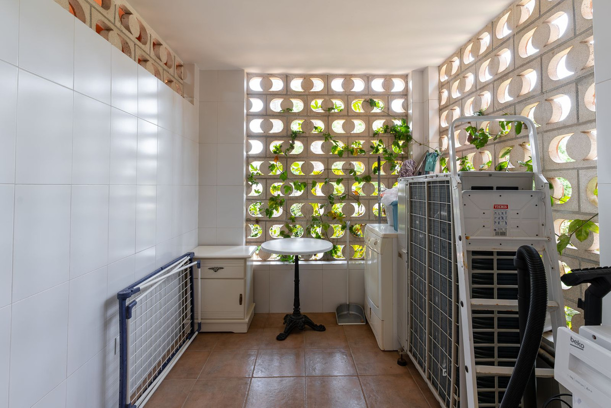 Appartement te koop in Marbella | 2 slaapkamers H5446447