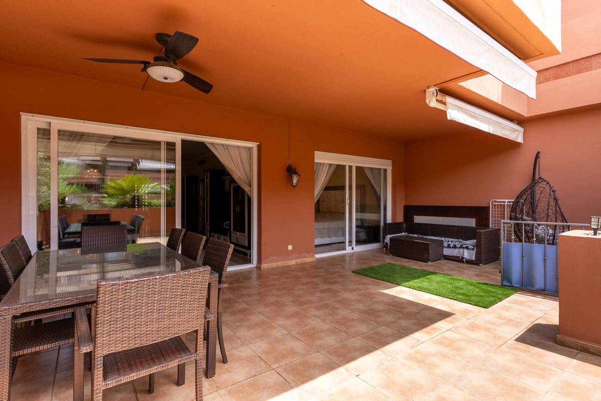 Appartement te koop in Marbella | 2 slaapkamers H5446447