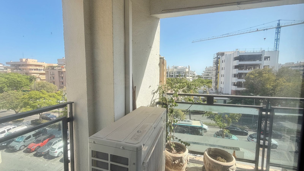 Appartement te koop in Marbella | 3 slaapkamers H5448196