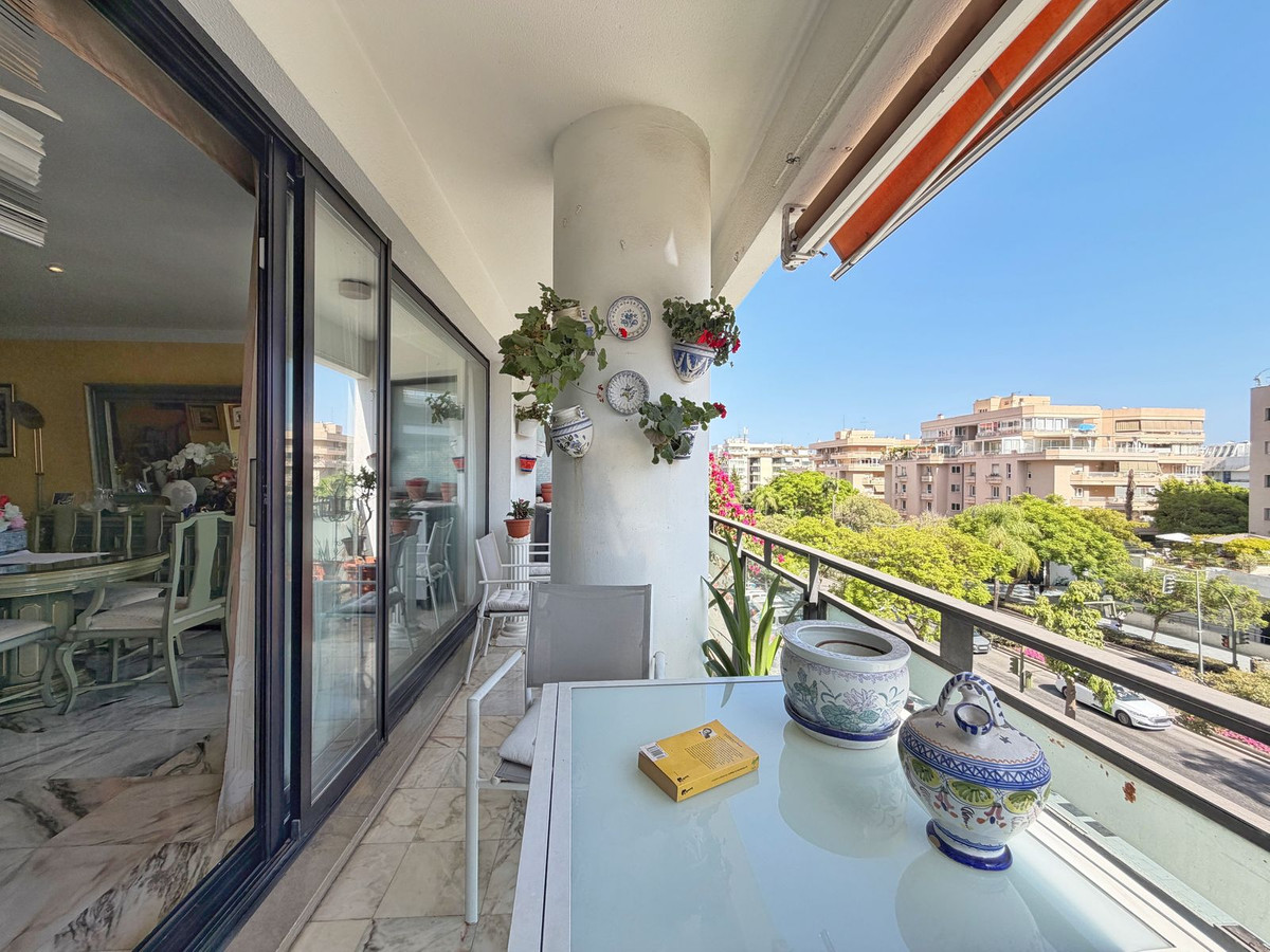 Appartement te koop in Marbella | 3 slaapkamers H5448196