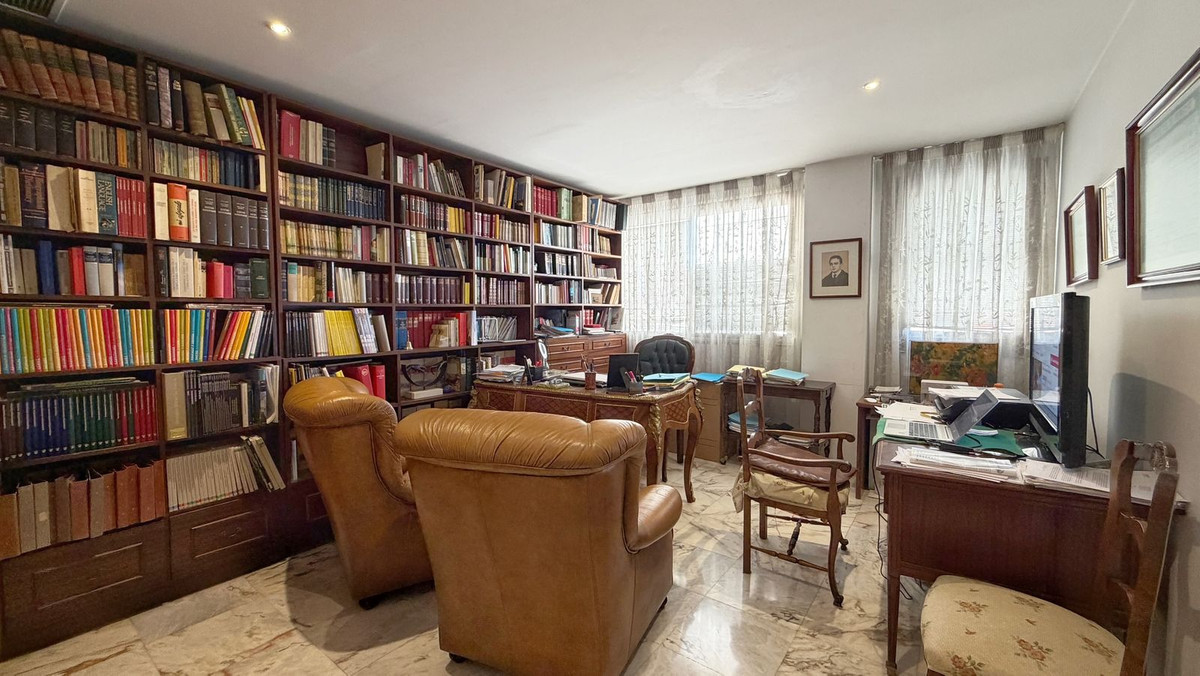 Appartement te koop in Marbella | 3 slaapkamers H5448196