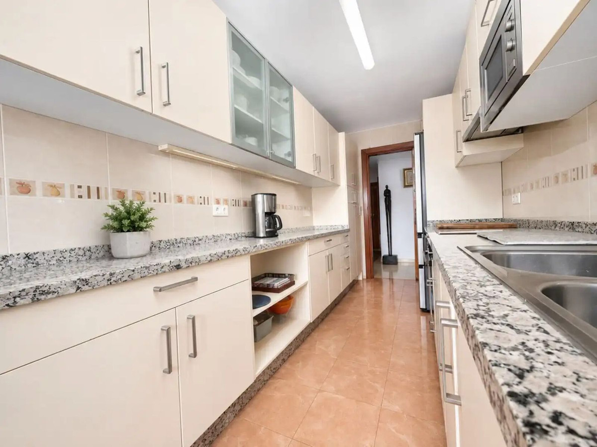 Appartement te koop in Marbella | 3 slaapkamers H5459569