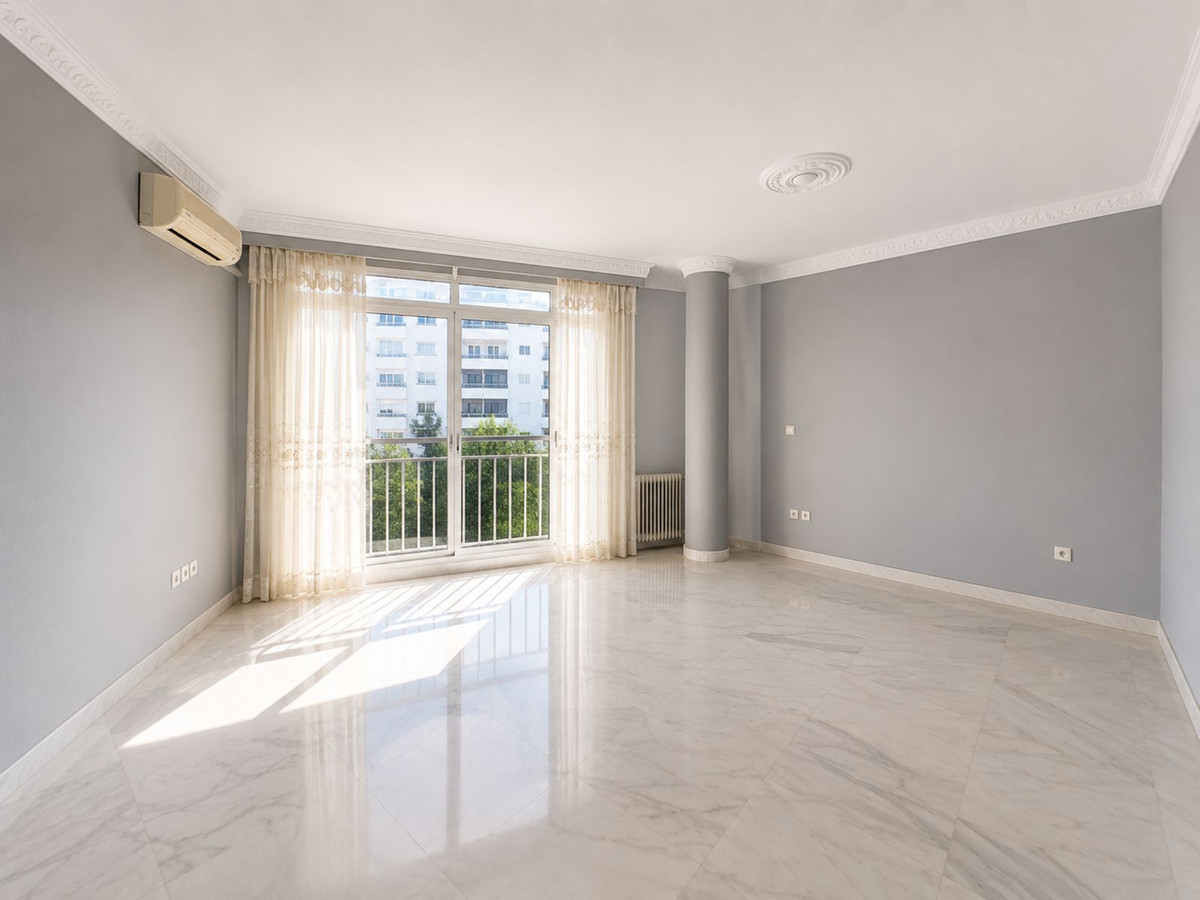 Appartement te koop in Marbella | 4 slaapkamers H5461291