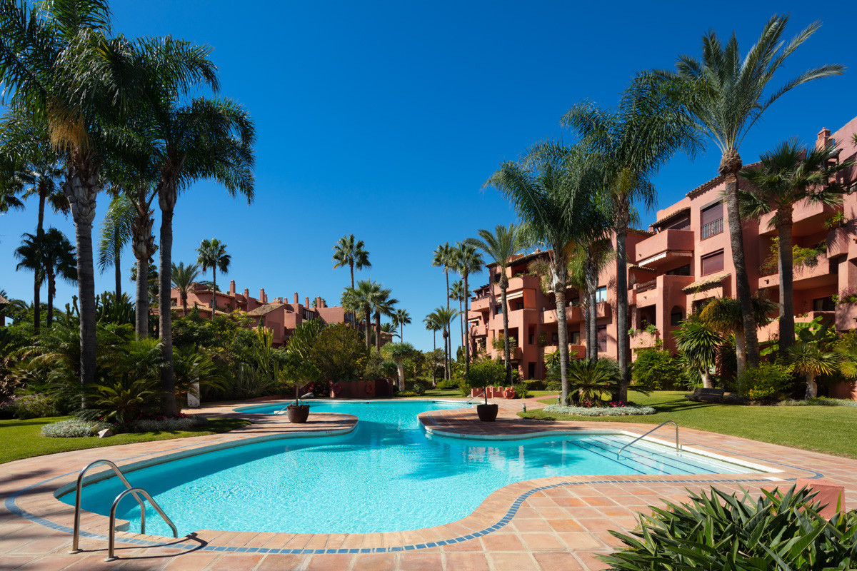 Penthouse te koop in Marbella | 2 slaapkamers H5464969