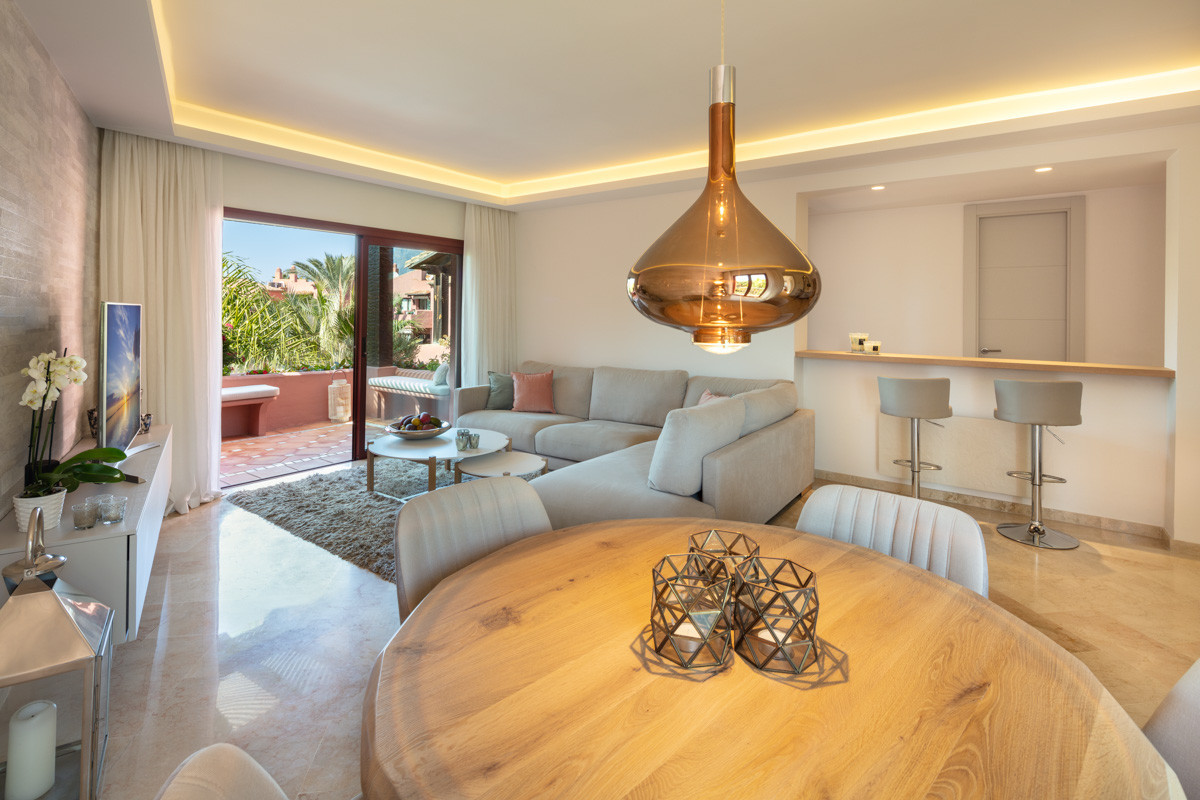 Penthouse te koop in Marbella | 2 slaapkamers H5464969