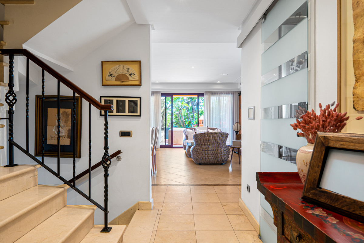 Penthouse te koop in Marbella | 5 slaapkamers H5465002