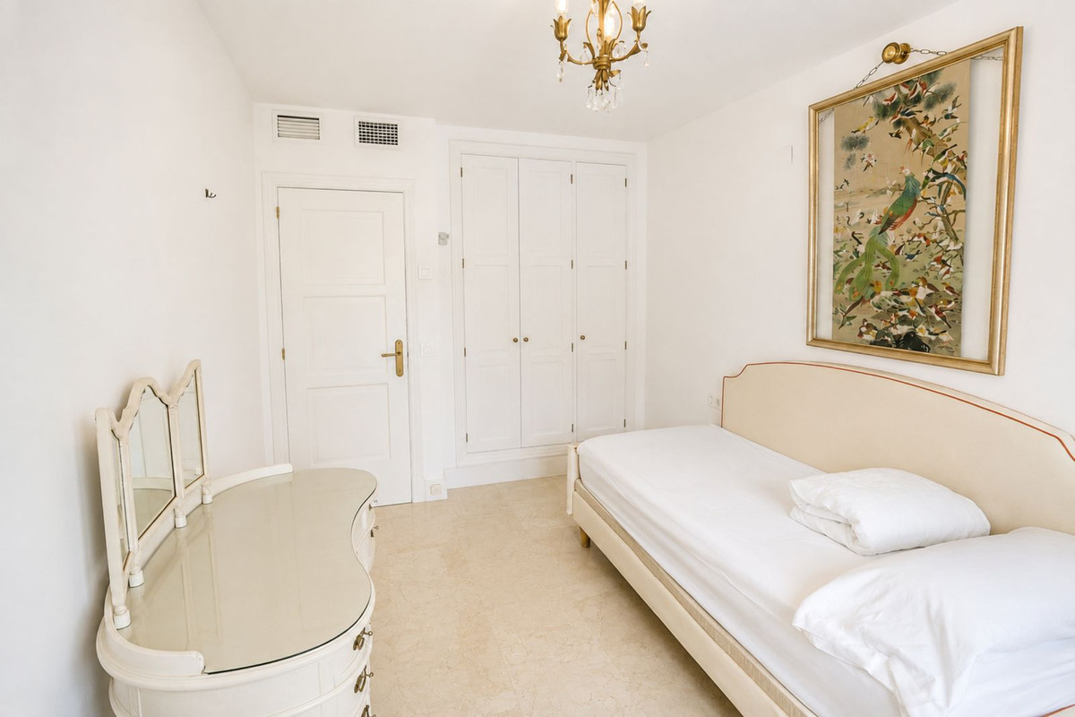 Appartement te koop in Marbella | 2 slaapkamers H5467846